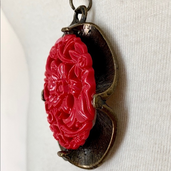 Ornate ART DECO style pendant Made in Australia - Picture 3 of 5